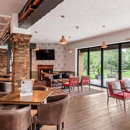 Dragonfly Hotel Петербург Экстерьер фото
