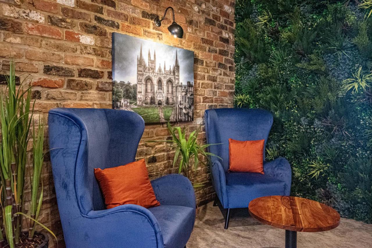 Dragonfly Hotel Петербург Экстерьер фото