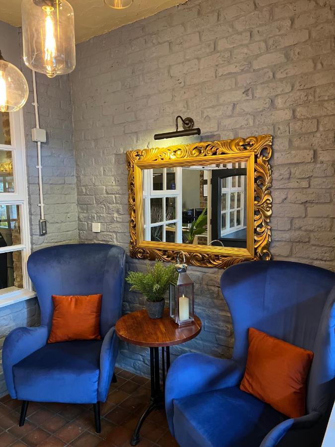 Dragonfly Hotel Петербург Экстерьер фото